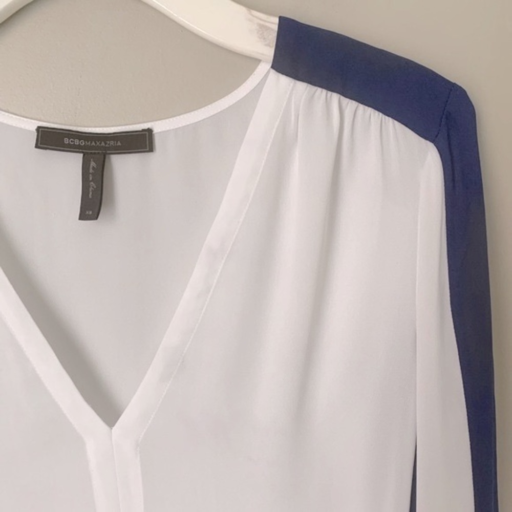 BCBG Maxazria size XS blouse - Picture 6 of 16